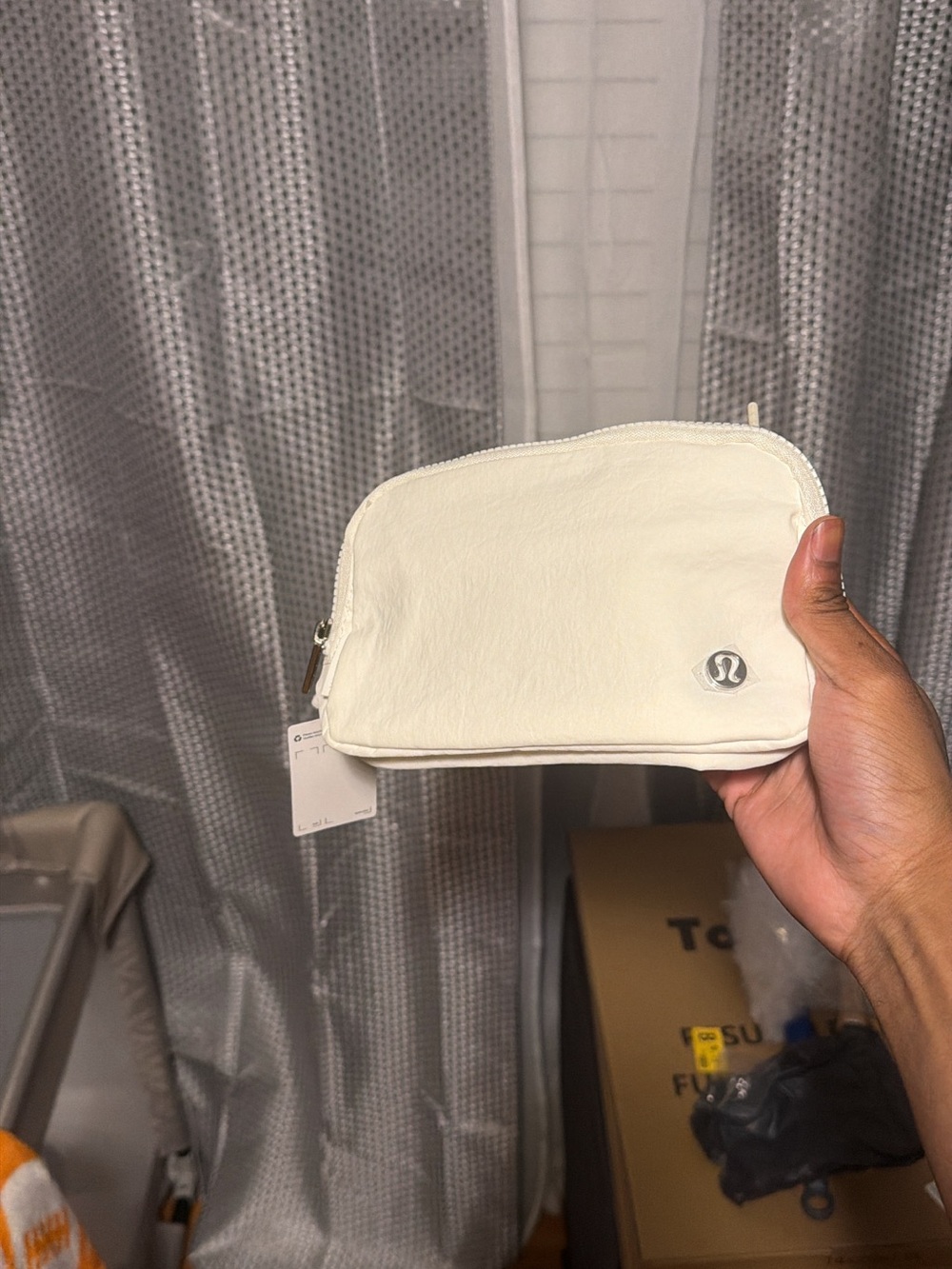 lululemon athletica cross bag